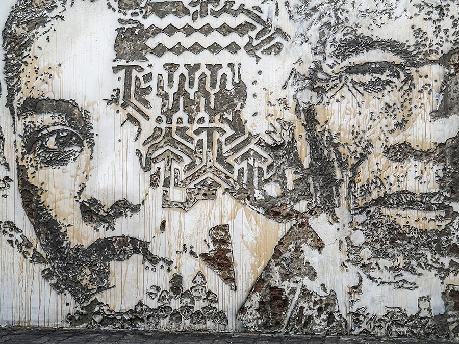 VHils