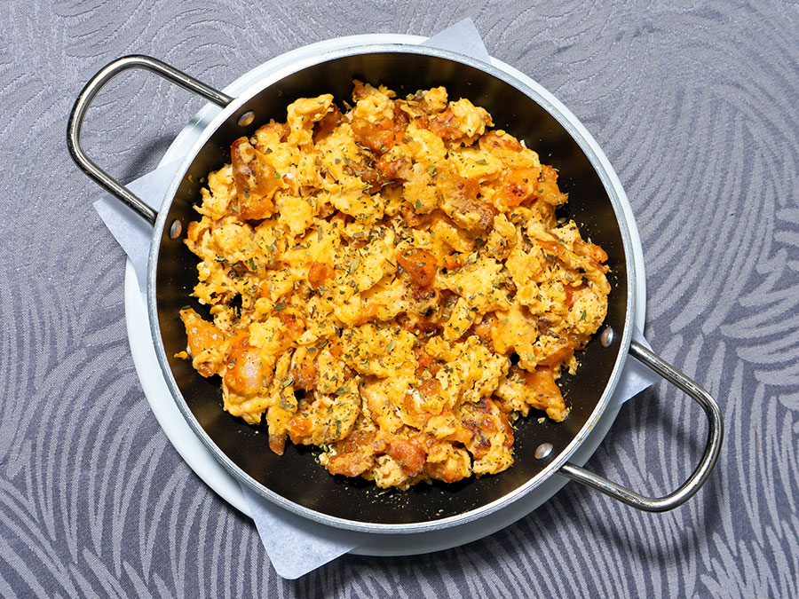 Ovos Mexidos com Farinheira