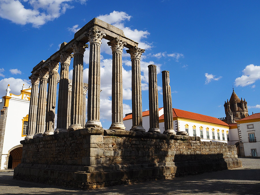 Templo Romano de Évora